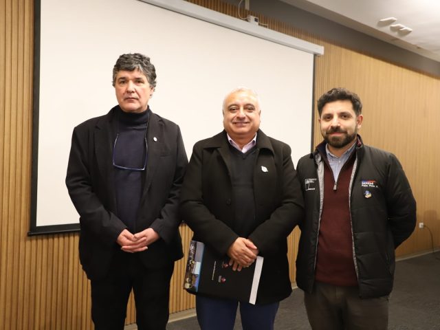 Centro EULA desarrolló con éxito seminario “Monitoreo Limnológico y ciudadano en ecosistemas acuáticos en la cuenca del Lago Lanalhue, Provincia de Arauco, Región del Biobío”